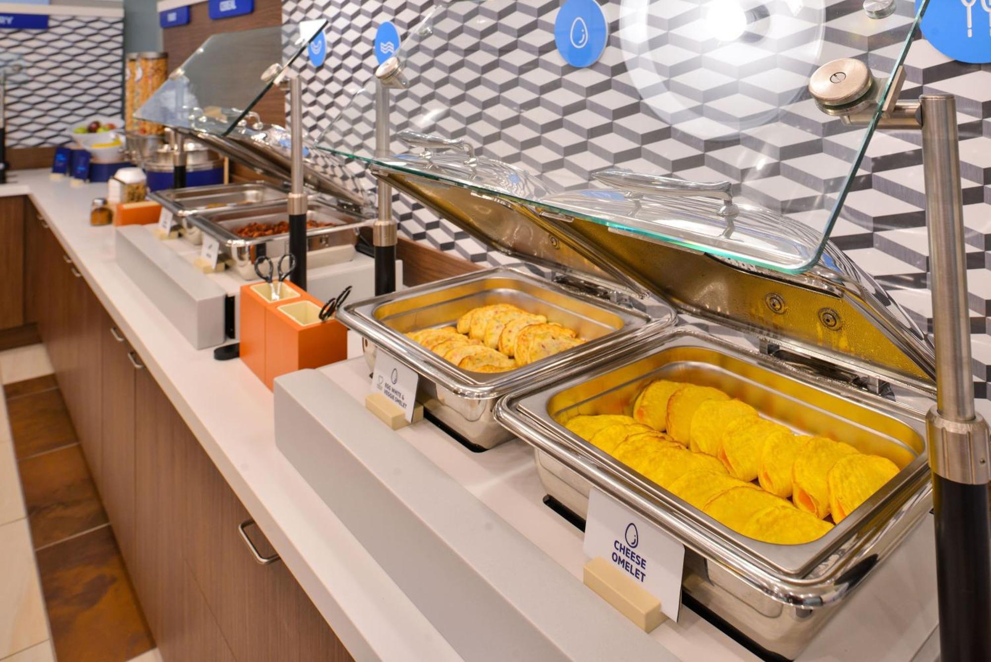 Holiday Inn Express & Suites Perry By Ihg Buitenkant foto