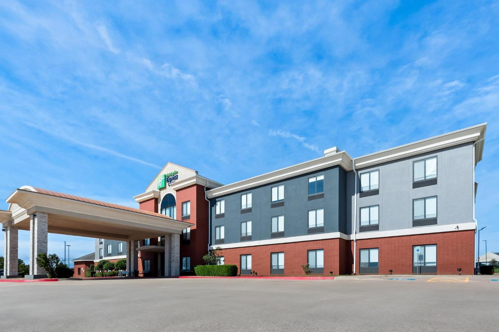 Holiday Inn Express & Suites Perry By Ihg Buitenkant foto